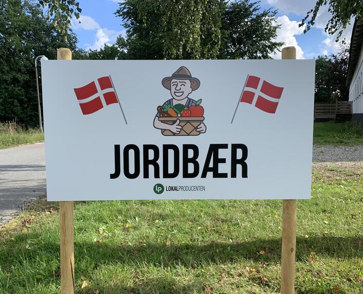 Stort jordbærskilt